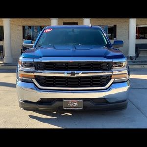 Meet your Posher, Sergio